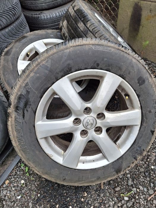 Toyota Rav4 III 5x114,3 17" alufelgi felgi aluminiowe opony lato