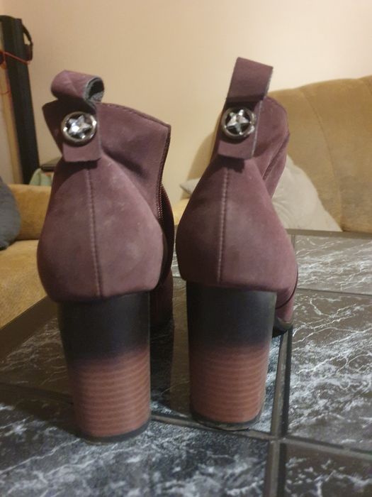 Botki do kostek bordo rozm 39