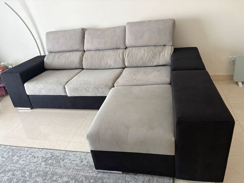 Sofá cordoba com chaise longue e 4 puffs como novo