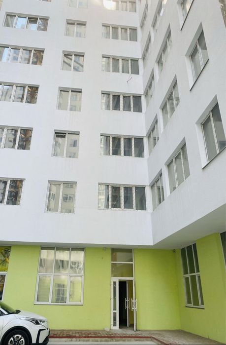 Продам квартиру метро Бориспільська жк Східна Брама