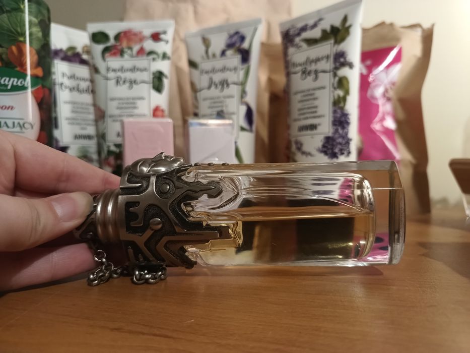 Unikat stara wersja Mugler Womanity