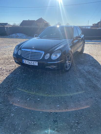 Мерседес e  w211