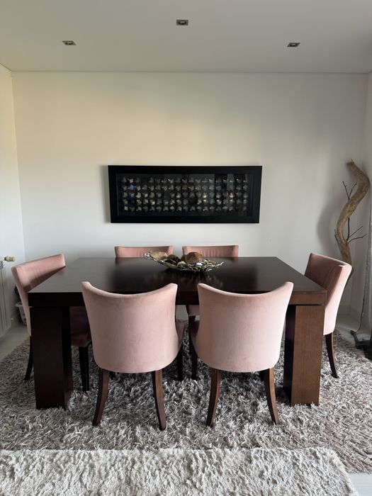 Mesa e 6 cadeiras Las Kasas