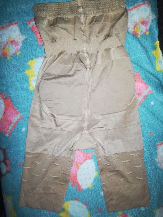 Cinta modeladora busto e calção