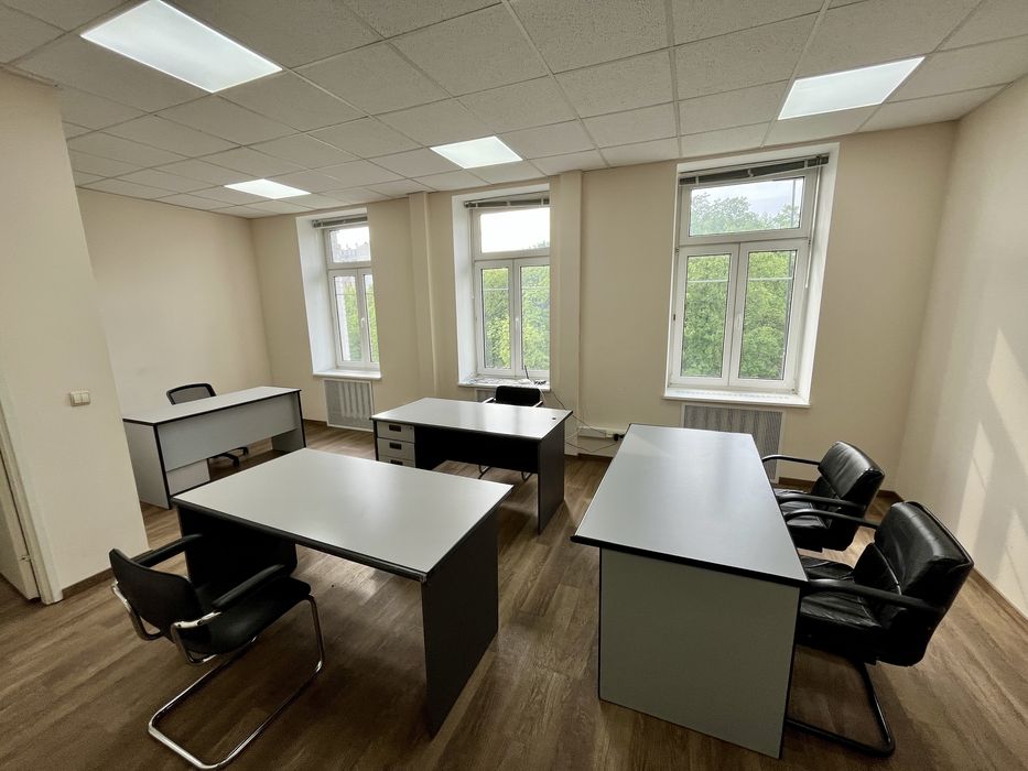 Офіс / Без комісії / 128 м2 / Парк Шевченка / Метро 5 хв. / Фасад