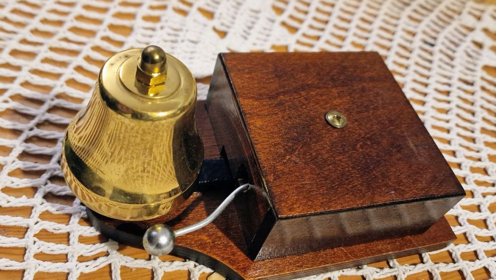 Dzwonek drzwiowy, dzwonek przewodowy do drzwi - retro - Zamel