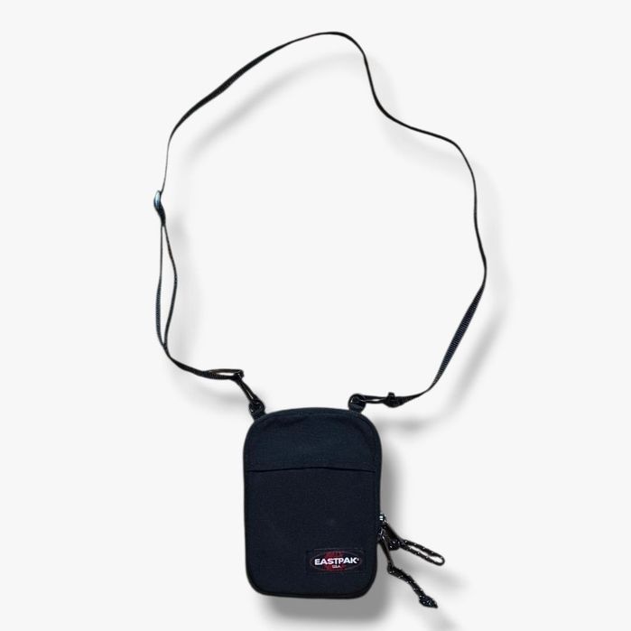 Сумка через плече Eastpak