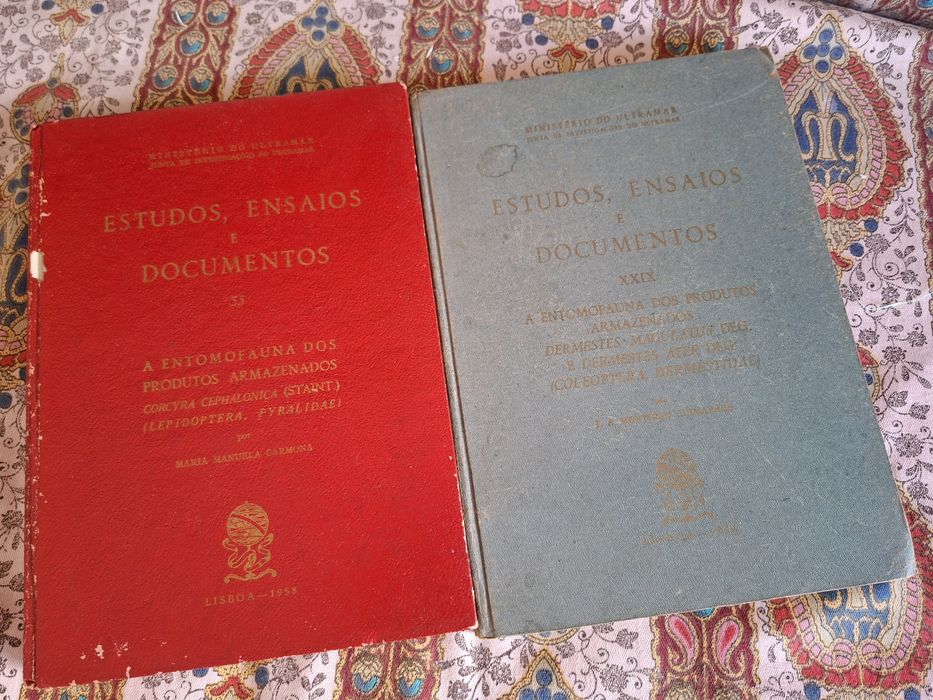 Dois livros da colecção Estudos Ensaios e Documentos do Ministério do Ultramar