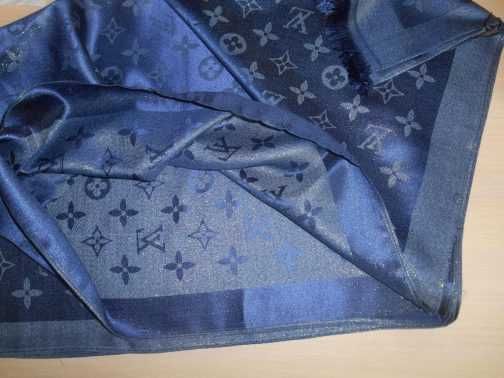 Louis Vuitton Chusta Szalik, Francja