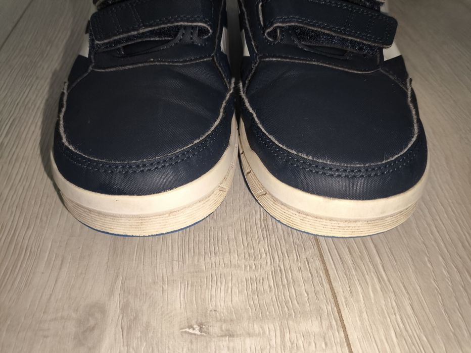 Кросівки підросткові Adidas 37р (24 см)
