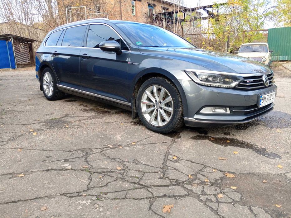 Фольксваген Пасат б 8.4х4.