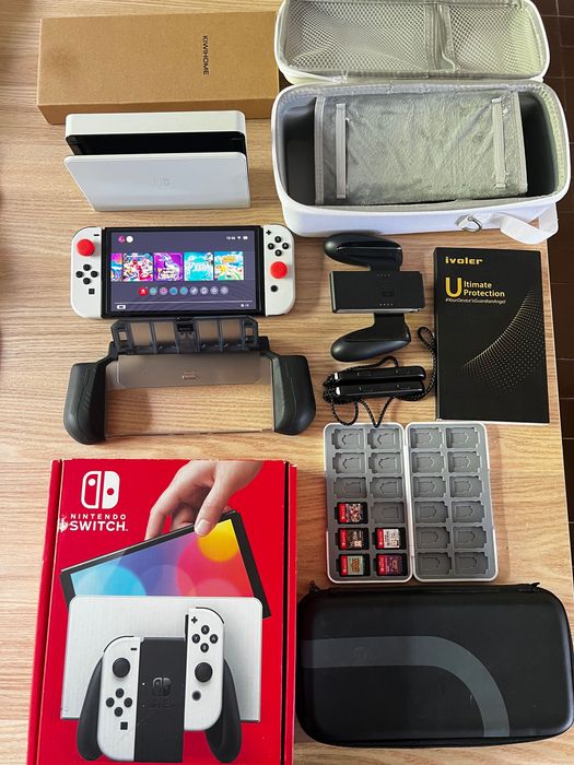 Nintendo Switch OLED – Estado Impecável + Jogos e Acessórios