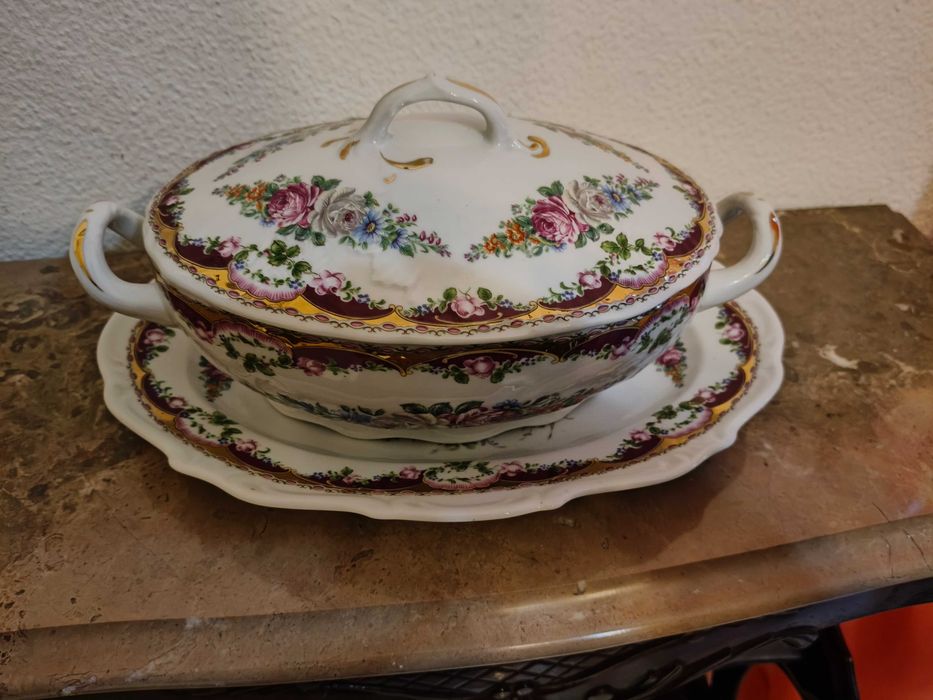 Terrina de porcelana Limoges