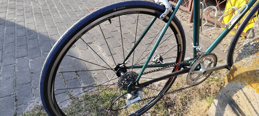 Rower szosowy favorit 105 Shimano whr500