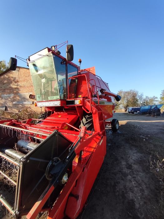 Продам комбайн Dronningborg D4500(ріпаковий стіл)