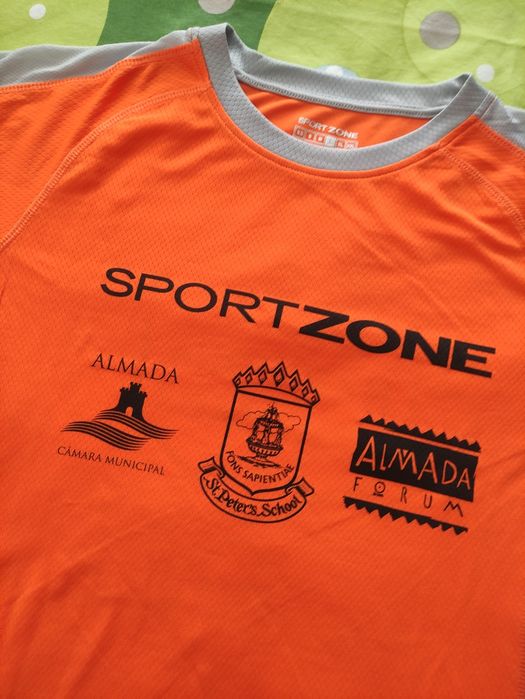T-shirt Corrida Meia Maratona de Almada 2013 - L
Nova

Entrega em mã