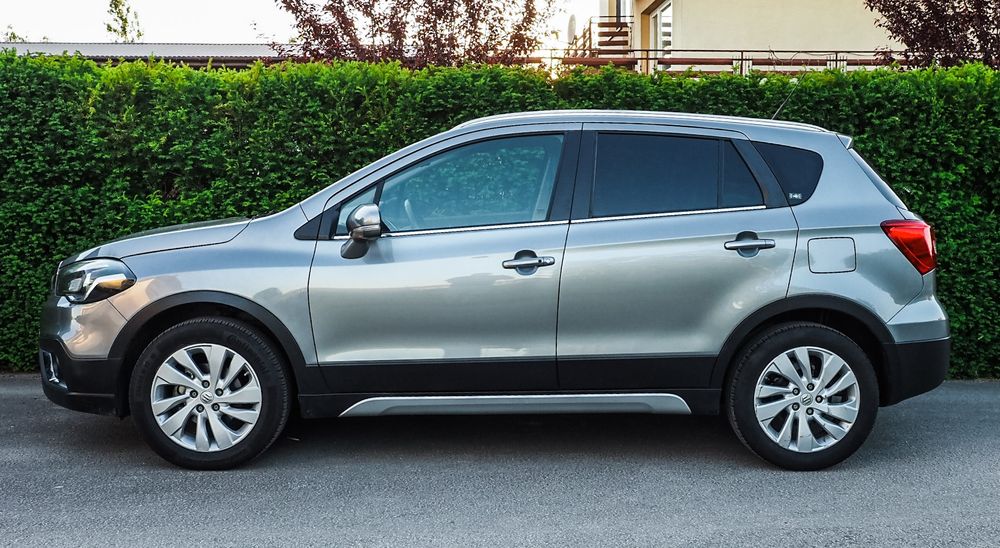 Suzuki SX4 scross 1,4 mildhybrid 39 tys km