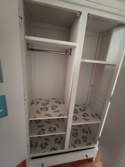 Roupeiro de criança