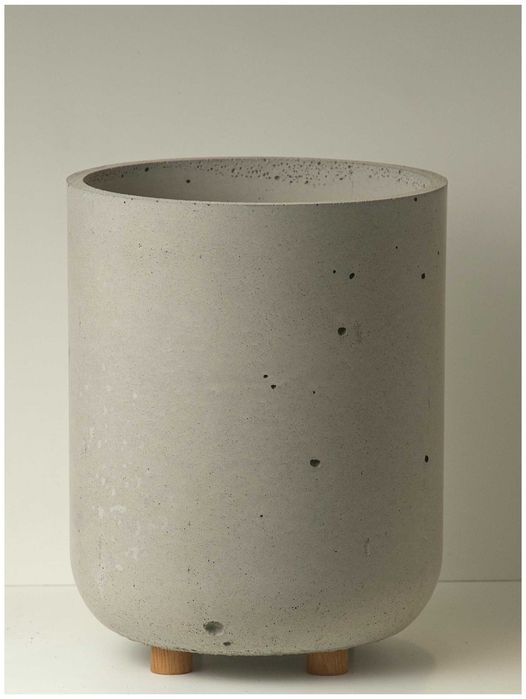 Unikalna doniczka z betonu – Obła osłonka Handmade / Wabi-Sabi