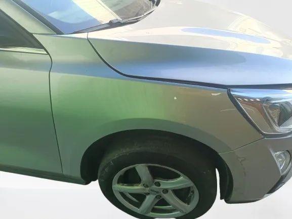 Guarda-lamas direito FORD Focus IV Carrinha (HP)
