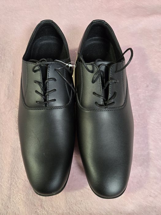 OKAZJA!! Nowe buty firmy Shoes for Crews . Połowa ceny. Roz. 41