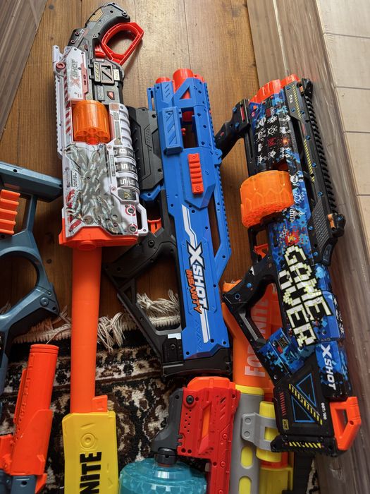 Пістолети Nerf/нерф
