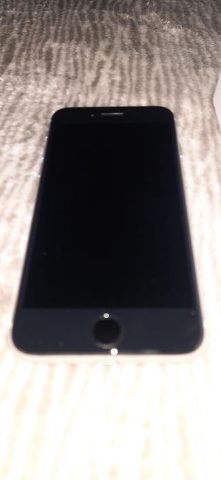 Смартфон Apple iPhone SE (2020) 64Gb: 3 000 грн. - Мобільні телефони ...