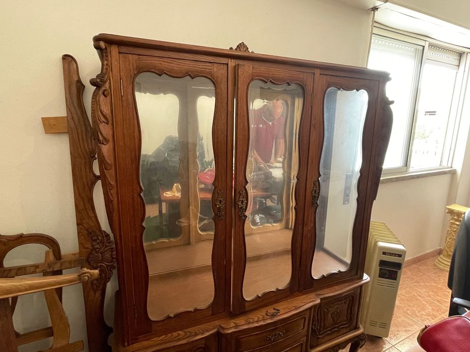 Cristaleira/louceira