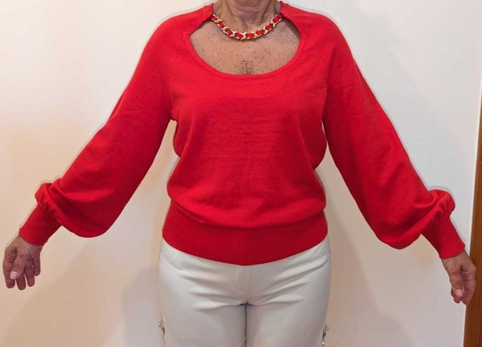 Новый, красивый женский джемпер. 650 грн.