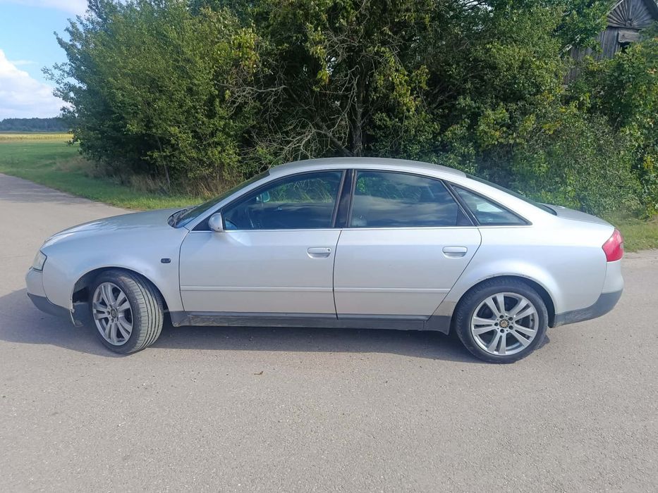 Audi A6 C5 Sedan 2.4 benzyna