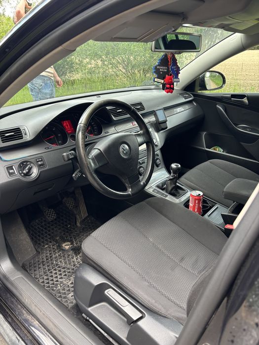 VW Passat B6 2.0 TDI