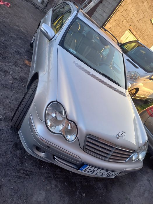 Sprzedam Mercedes W203 C Klasa 1,8 Benzyna + LPG, OC i przegląd do 2027 roku