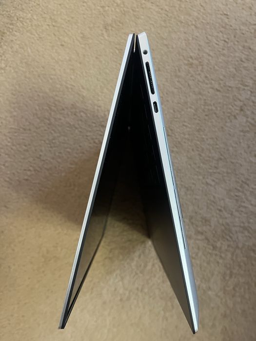 Ноутбук Dell XPS 9500  8/256/i5 10300H гарантия до 12.01.2027