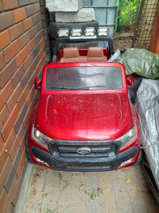 Ford ranger dla dzieci na akumulator