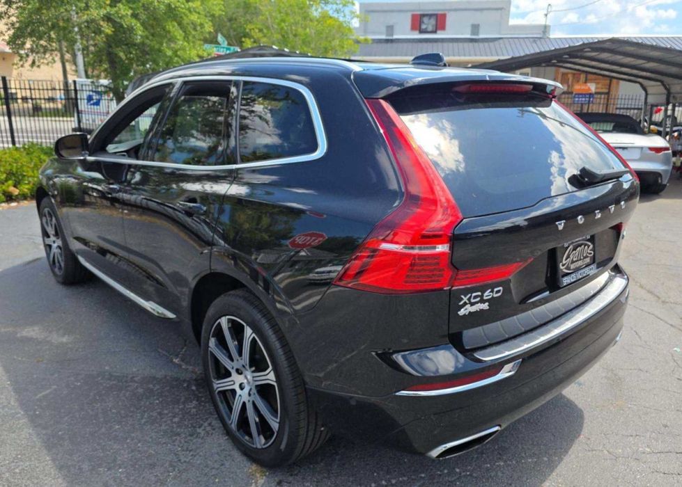 Volvo XC60 T6 II  Бампер Розборка