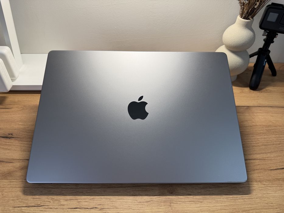 MacBook Pro 16’ 2021 M1 Pro 32 GB RAM 512GB SSD