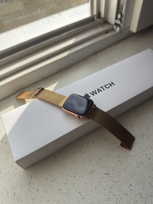 Apple Watch SE (GPS) 40 mm