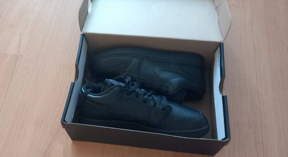 Ténis Nike Jordan Low All Black (NOVO)