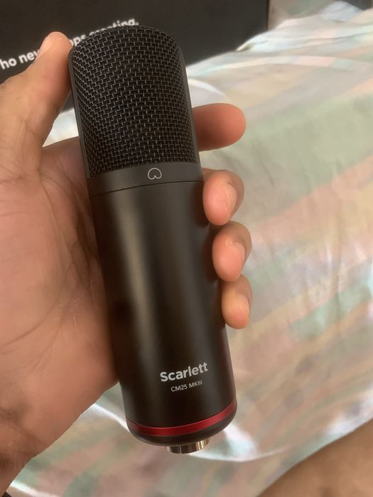 Mic Scarlet 4•geração (CM25 MKlll)