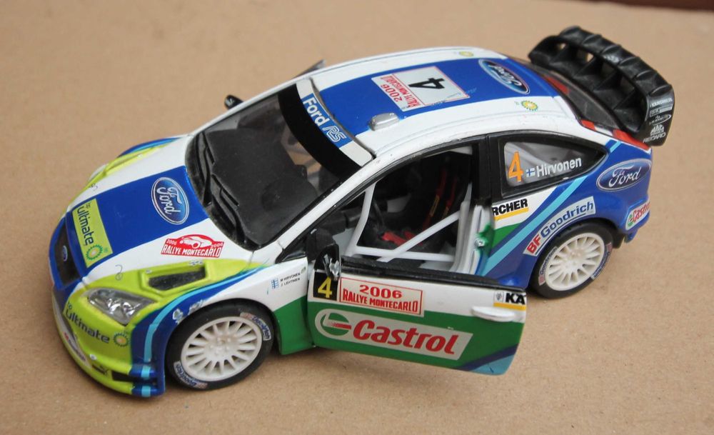 miniatura Ford Focus Rs WRC hirvonen Montecarlo 2007 escala 1/32