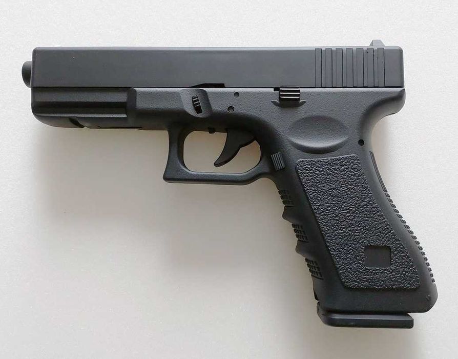 Дитячий пістолет Глок 17 - Glock 17 від компанії CYMA - ZM 17