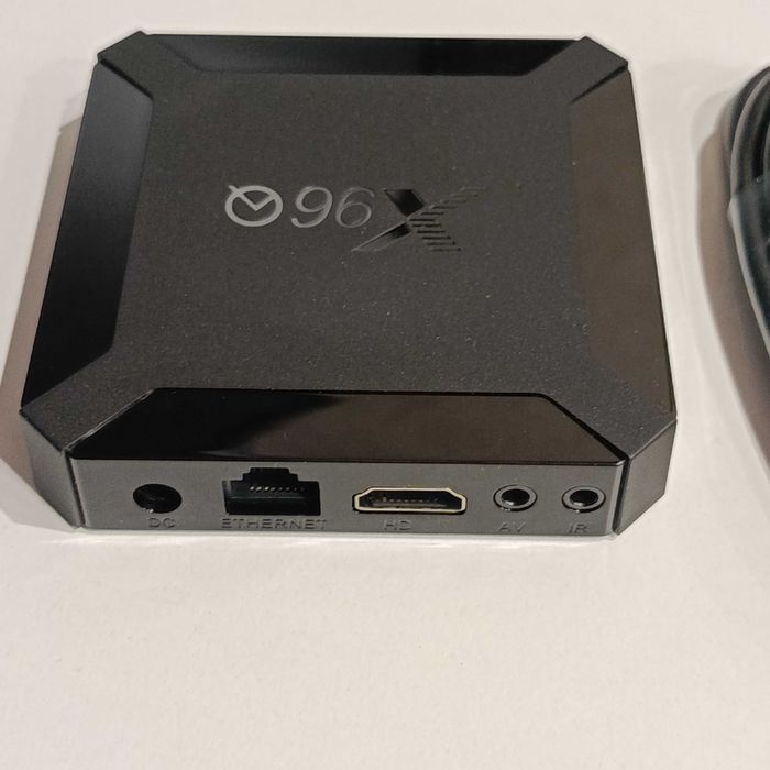 Продам Андроид ТВ приставку