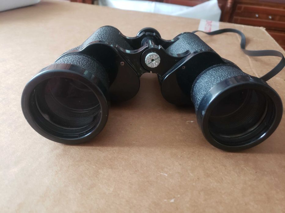 Бінокль професійний Tasco 10X50 Fully 500