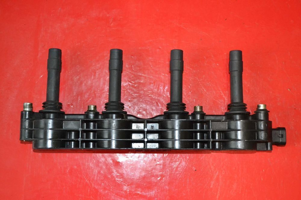 Катушка Зажигания Opel MERIVA Zafira A B VECTRA B C ASTRA G CORSA C