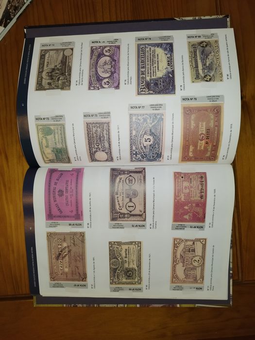 Grande coleção de Notas e Moedas jornal de notícias