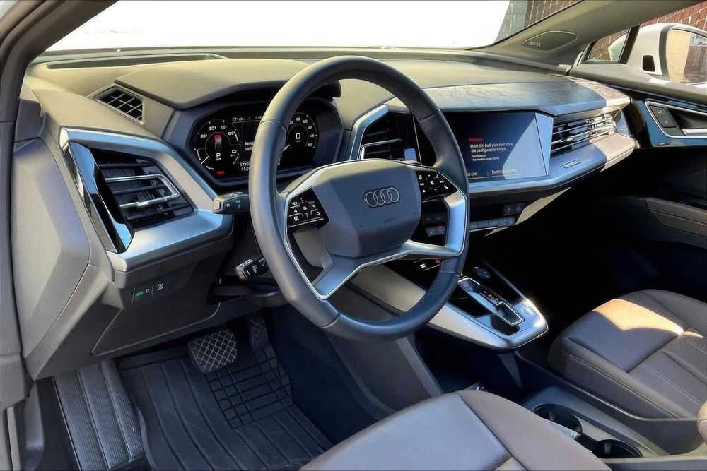 Audi Q4 e-tron quattro Prestige      2023