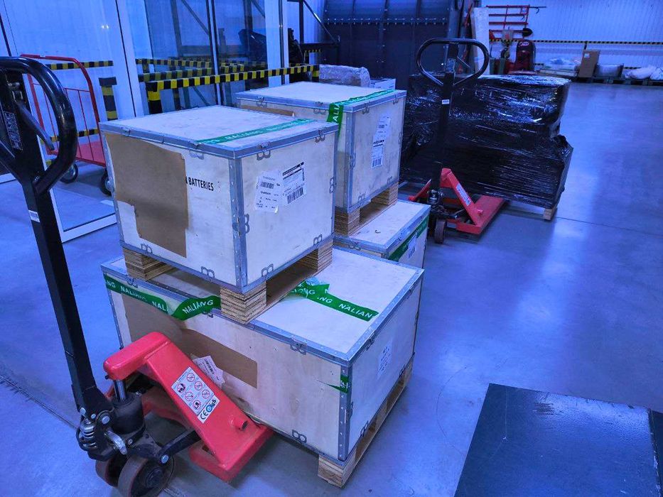 Комплект резервного живлення  Інвертор+ акум LiFePO4. Вибір. Кредит!