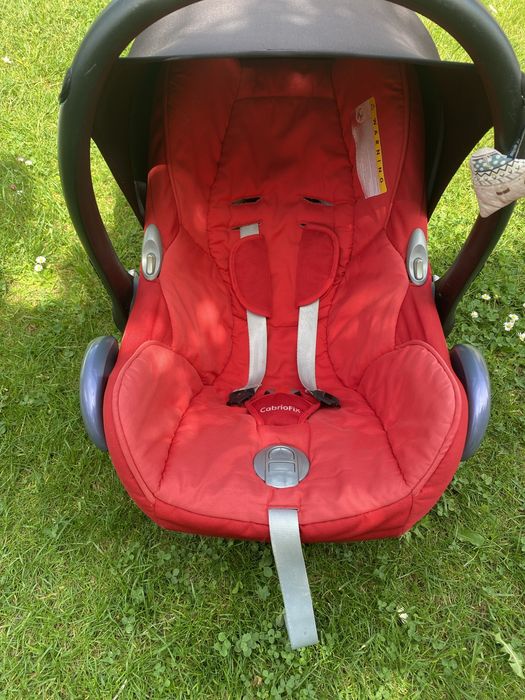 Nosidło MaxiCosi CabrioFix + baza FamilyFix bezwypadkowe