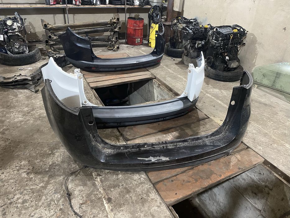 Бампера megan 3 задні передні