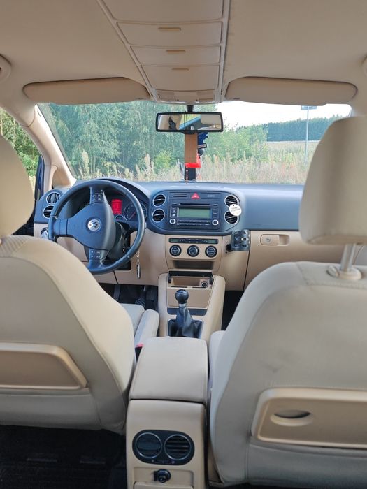 Volkswagen Golf V Plus 2.0 FSI – 2005 r. – na części lub do remontu